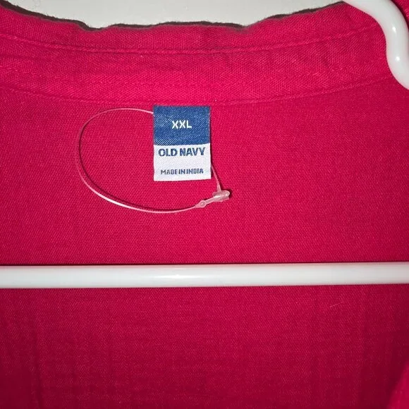 Long Sleeve Button Down Collar Shirt. Fuchsia color. - Picture 2 of 2